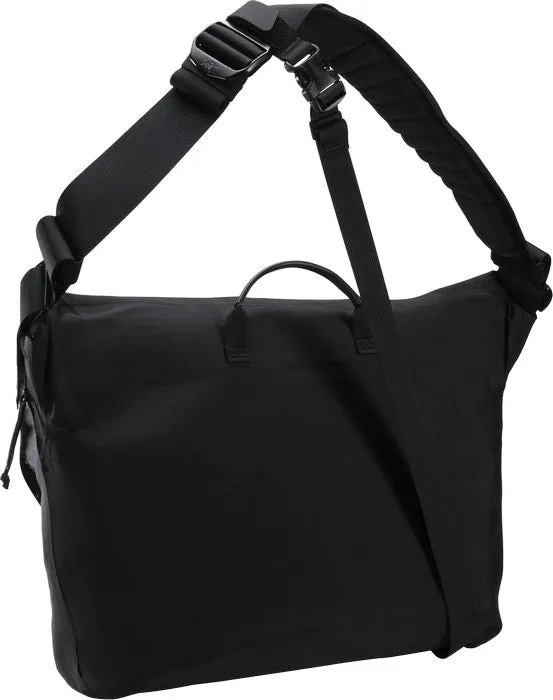 Arc'teryx LEAF Courier Bag 15