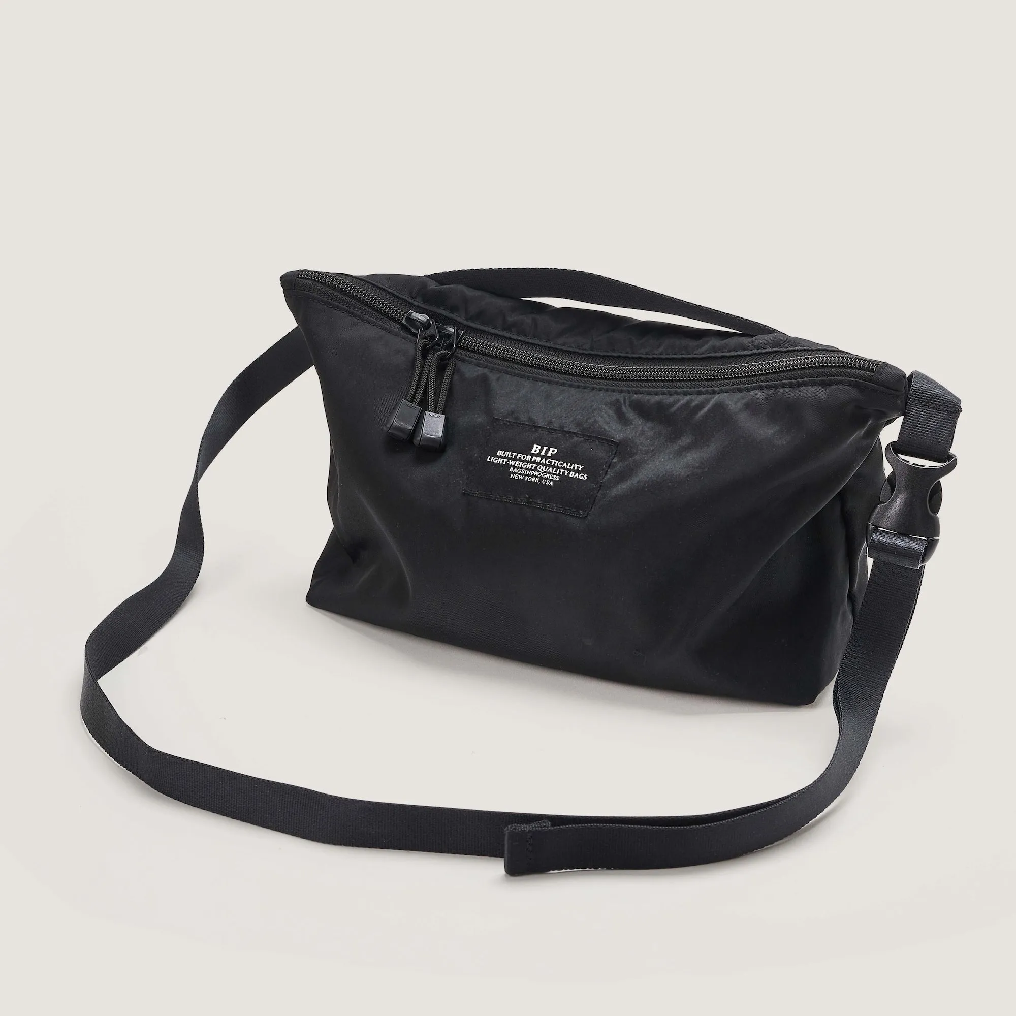 Bags in Progress Fannypack Crossbody J - Black